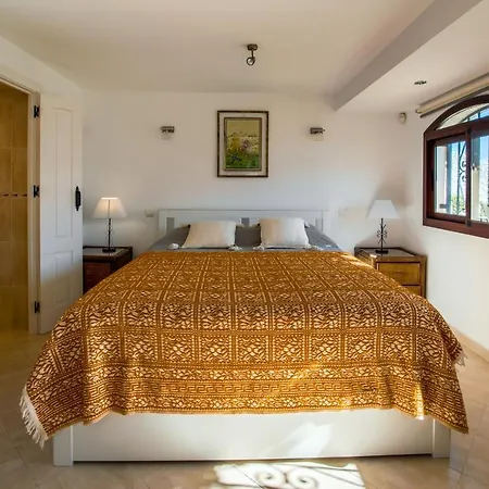 Lilas, Nerja